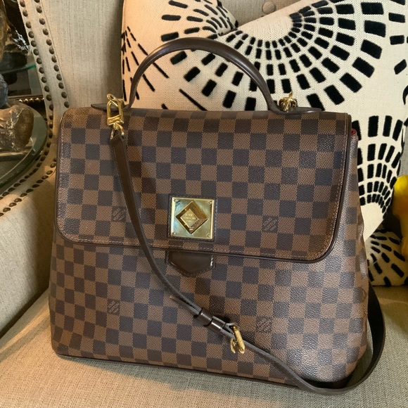 Authentic Luis Vuitton - Bergamo GM - Picture 12 of 15